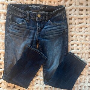 American Eagle Outfitters Women's Dark Blue Skinny Jeans